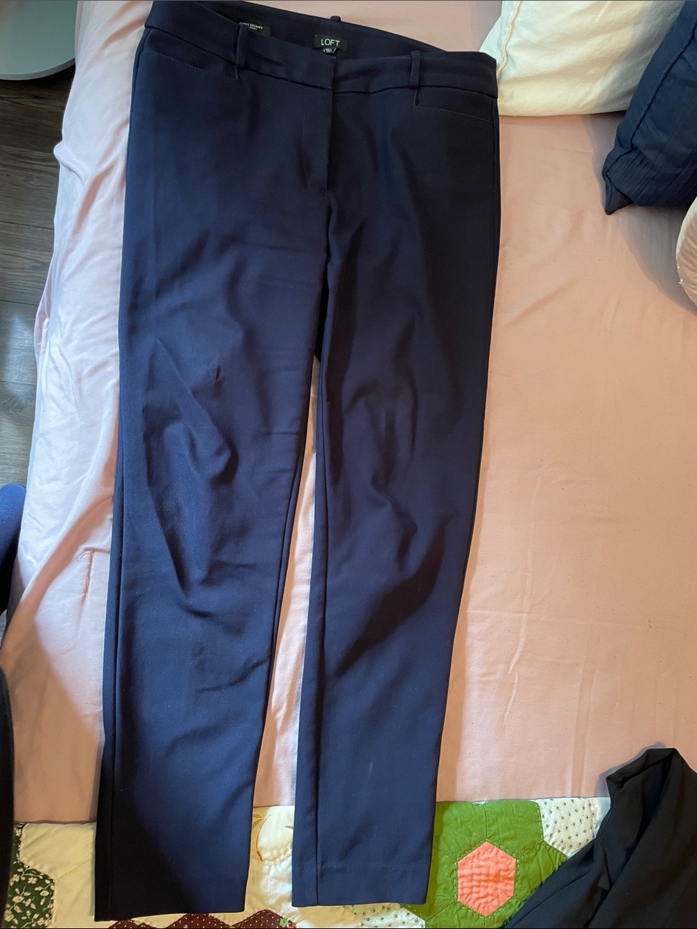 LOFT Women’s Curvy Skinny Dress Pants